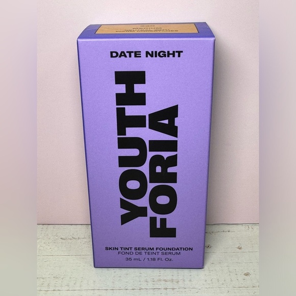 YOUTHFORIA DATE NIGHT FOUNDATION 68% SKINCARE (330 Medium) 35 ml / 1.18 fl oz - Picture 5 of 7